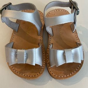 Freshly Picked Bow Sandal